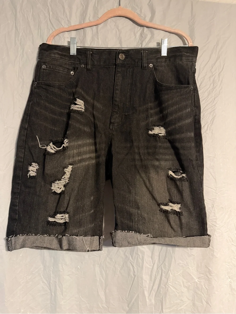CSG Men’s Size 34 Black Distressed Denim Shorts Long Jorts Cuffed Ripped